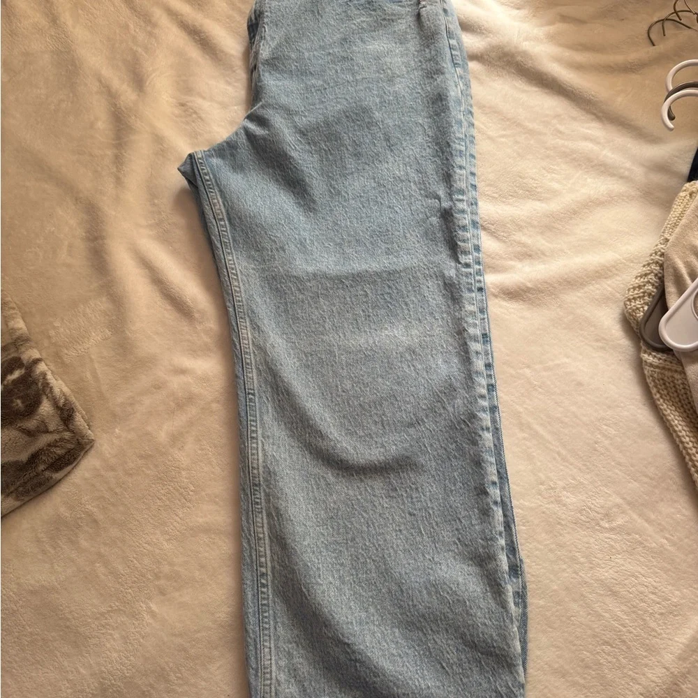 Abercrombie & Fitch Women’s Jeans - Light Blue - Picture 1 of 3